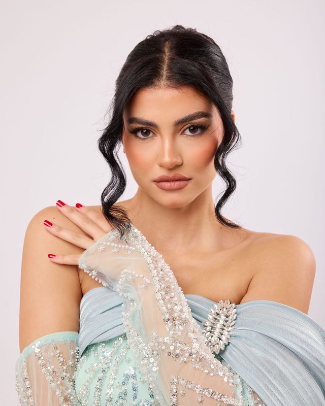Amira dress