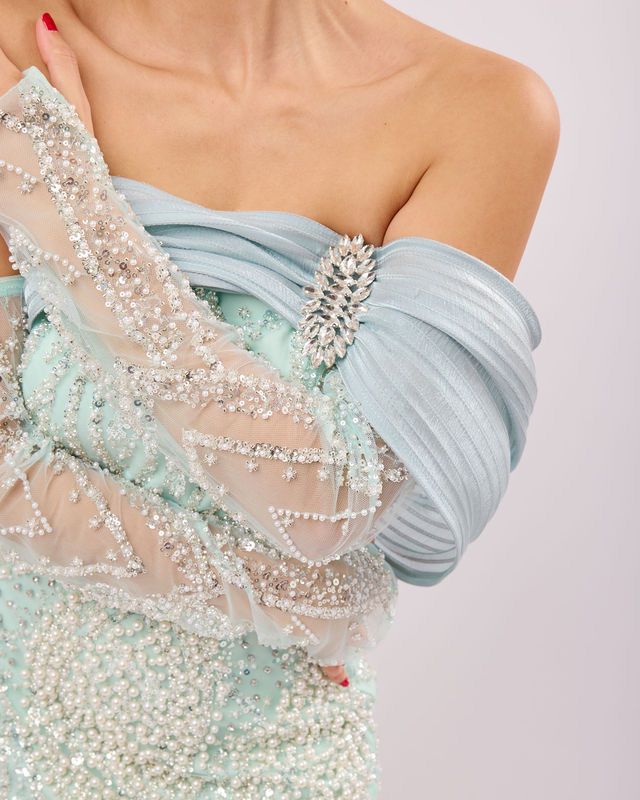 Amira dress